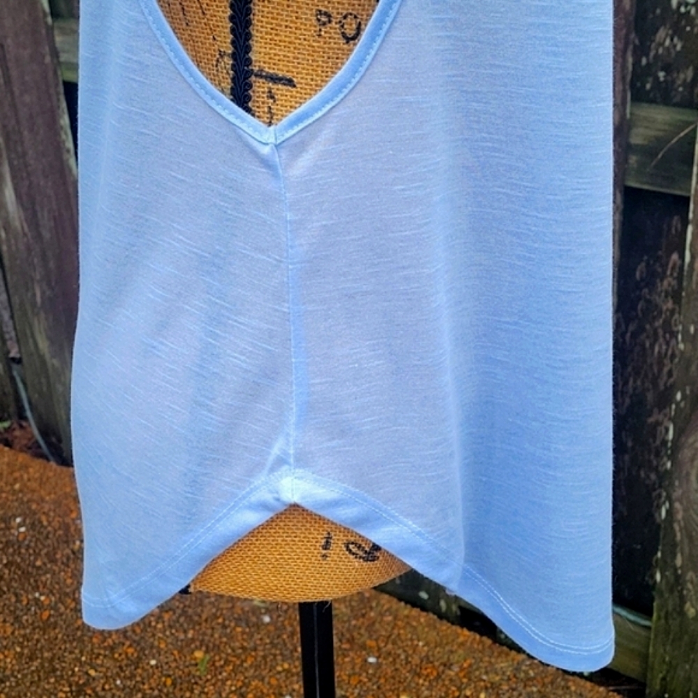 NEW Shein Sleeveless Top with Cut Out Details - Picture 11 of 17